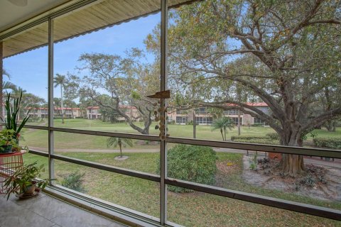 Condo in Stuart, Florida, 1 bedroom  № 939002 - photo 13