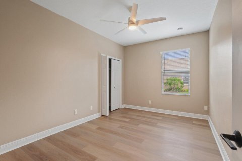 Casa en venta en Vero Beach, Florida, 4 dormitorios, 185.8 m2 № 938957 - foto 14