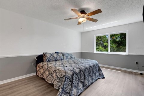 Condo in Lakeland, Florida, 2 bedrooms  № 1137262 - photo 27