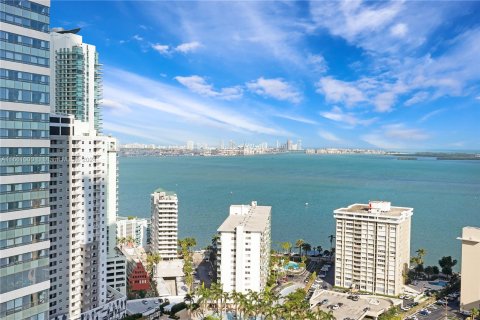 Condominio en alquiler en Miami, Florida, 1 dormitorio, 73.58 m2 № 1367375 - foto 25