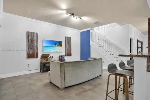 Touwnhouse à vendre à Miami, Floride: 3 chambres, 161 m2 № 1368988 - photo 21