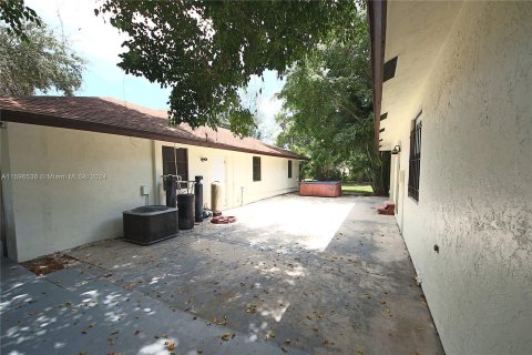 Villa ou maison à vendre à Loxahatchee Groves, Floride: 3 chambres, 220.92 m2 № 1207107 - photo 29