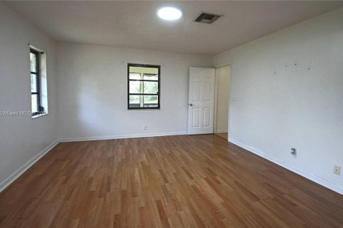 Casa en venta en Loxahatchee Groves, Florida, 3 dormitorios, 220.92 m2 № 1207107 - foto 15