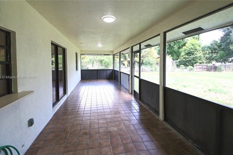 Villa ou maison à vendre à Loxahatchee Groves, Floride: 3 chambres, 220.92 m2 № 1207107 - photo 20