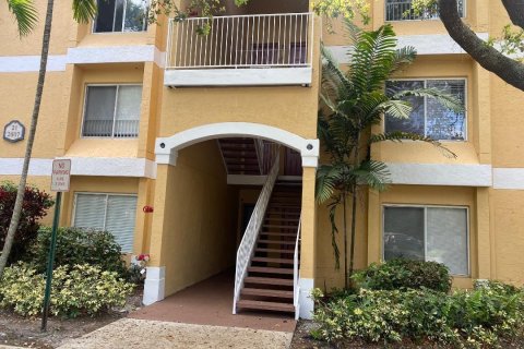 Condo in Oakland Park, Florida, 1 bedroom  № 1096356 - photo 11