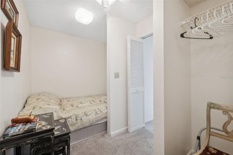 Condo in New Port Richey, Florida, 2 bedrooms  № 1424961 - photo 27