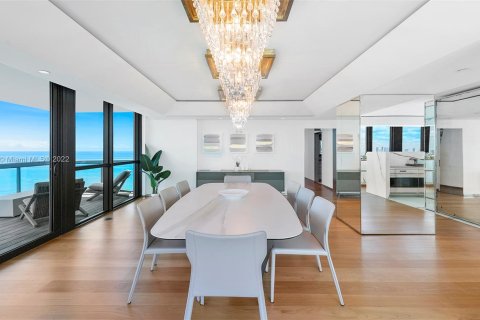 Copropriété à louer à Miami Beach, Floride: 4 chambres, 329.99 m2 № 10412 - photo 5