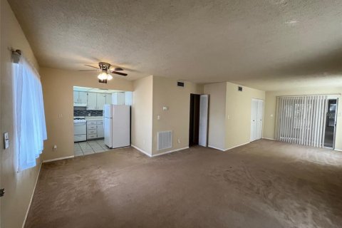 Condo in Winter Haven, Florida, 1 bedroom  № 1364563 - photo 19