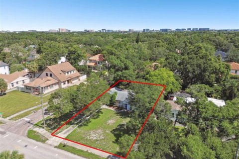 Terreno en venta en Tampa, Florida № 1285034 - foto 1