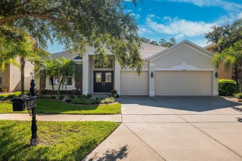 Villa ou maison à vendre à Land O' Lakes, Floride: 4 chambres, 248.05 m2 № 1387157 - photo 1