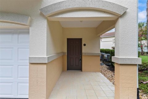 Townhouse in Palm Coast, Florida 2 bedrooms, 98.94 sq.m. № 1386730 - photo 2