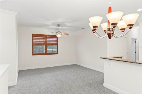 Townhouse in Palm Coast, Florida 2 bedrooms, 98.94 sq.m. № 1386730 - photo 15