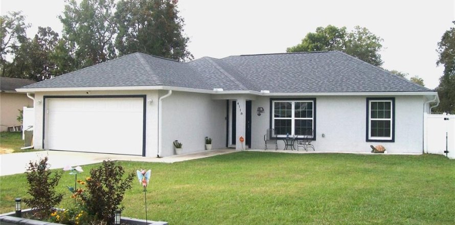 House in Ocala, Florida 3 bedrooms, 130.06 sq.m. № 1422537