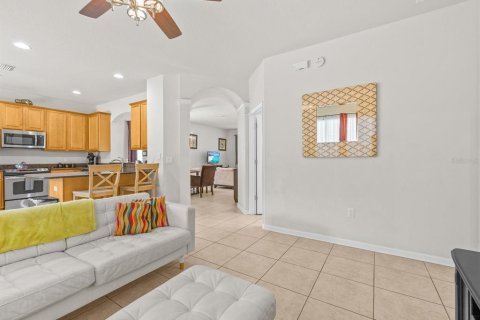 Villa ou maison à vendre à Kissimmee, Floride: 6 chambres, 261.24 m2 № 1362907 - photo 11