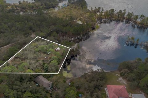 Terreno en venta en Deltona, Florida № 1362906 - foto 1