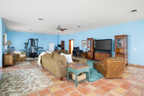House in Vero Beach, Florida 3 bedrooms, 616.5 sq.m. № 579696 - photo 4