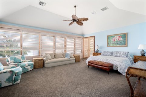House in Vero Beach, Florida 3 bedrooms, 616.5 sq.m. № 579696 - photo 20