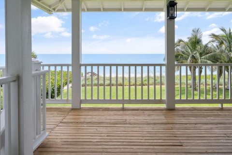 Villa ou maison à vendre à Vero Beach, Floride: 3 chambres, 616.5 m2 № 579696 - photo 11
