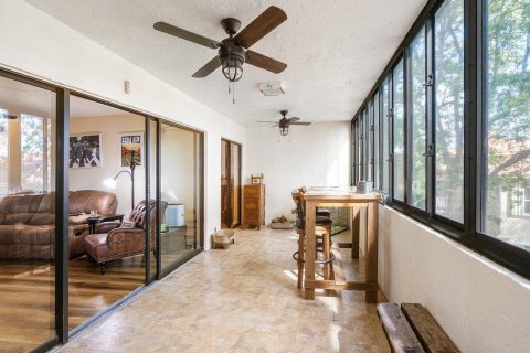 Condo in Wellington, Florida, 3 bedrooms  № 978542 - photo 11