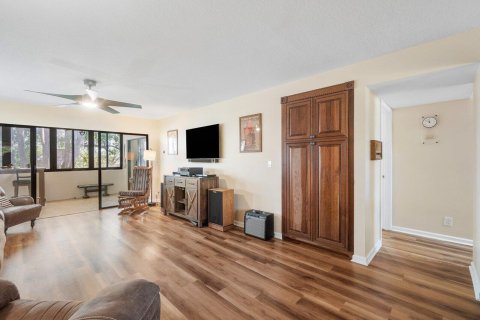 Condo in Wellington, Florida, 3 bedrooms  № 978542 - photo 29