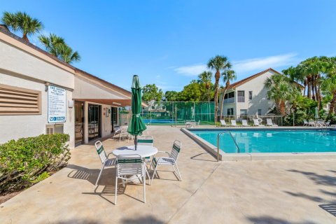 Copropriété à vendre à Wellington, Floride: 3 chambres, 164.25 m2 № 978542 - photo 3