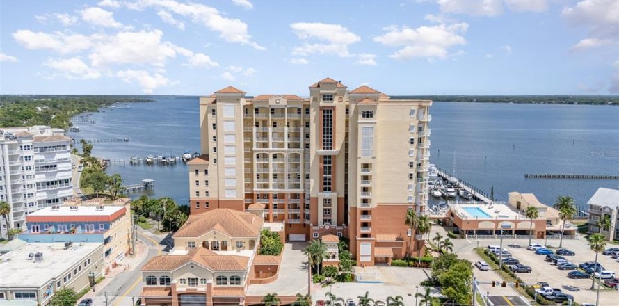 Condo à Cocoa, Floride, 3 chambres  № 1312714