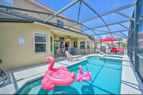 Casa en venta en Davenport, Florida, 5 dormitorios, 277.22 m2 № 1268347 - foto 2