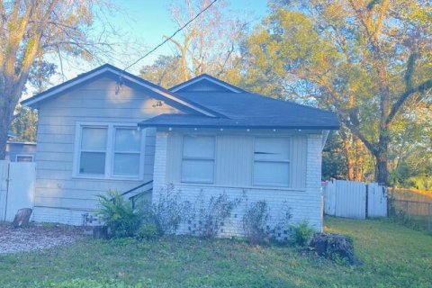 House in Jacksonville, Florida 3 bedrooms, 113.9 sq.m. № 891493 - photo 1