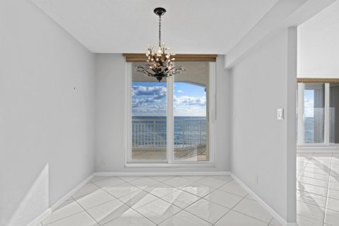 Condominio en venta en South Palm Beach, Florida, 3 dormitorios, 222.97 m2 № 1224609 - foto 20