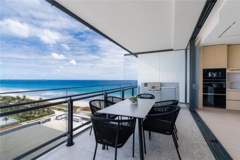 Condo in Miami Beach, Florida, 1 bedroom  № 1410519 - photo 16