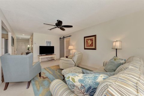 Villa ou maison à vendre à Punta Gorda, Floride: 2 chambres, 166.11 m2 № 1003085 - photo 21