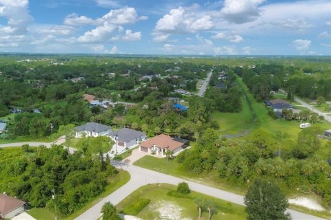 Villa ou maison à vendre à North Port, Floride: 4 chambres, 209.68 m2 № 1371030 - photo 5