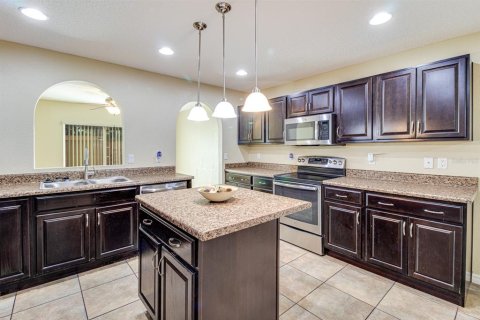 Casa en venta en Orlando, Florida, 4 dormitorios, 258.73 m2 № 917903 - foto 20