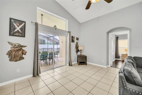 Villa ou maison à vendre à Kissimmee, Floride: 5 chambres, 209.59 m2 № 1367751 - photo 16