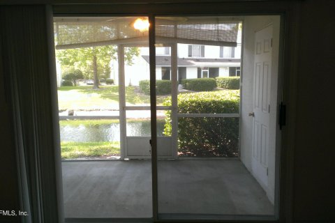 Copropriété à vendre à Jacksonville, Floride: 2 chambres, 102.19 m2 № 879937 - photo 15