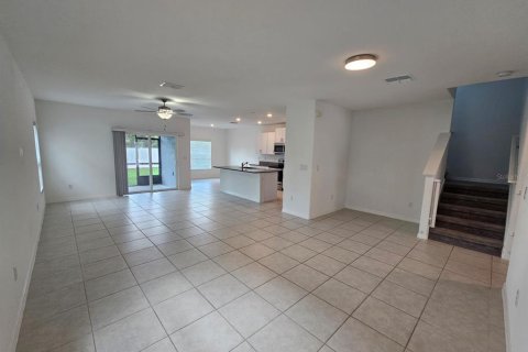 Villa ou maison à louer à Zephyrhills, Floride: 4 chambres, 192.59 m2 № 1363595 - photo 2