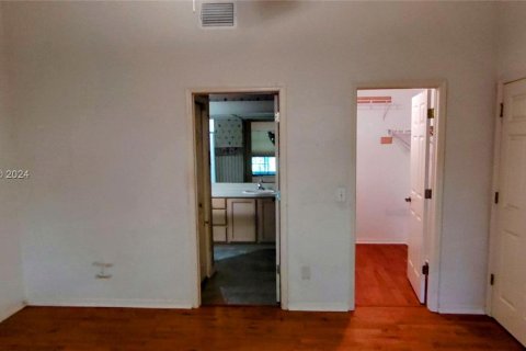 Adosado en venta en Tampa, Florida, 2 dormitorios, 118.73 m2 № 1389687 - foto 21