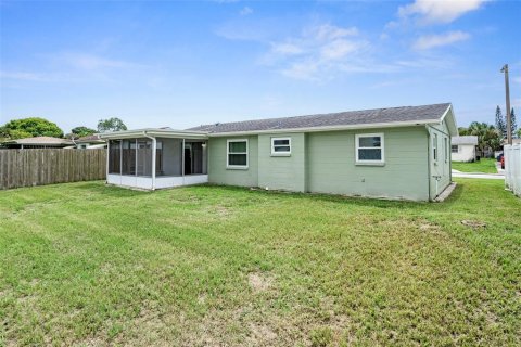 Villa ou maison à vendre à Port Richey, Floride: 2 chambres, 83.98 m2 № 1266352 - photo 27