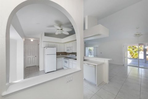 Villa ou maison à vendre à North Port, Floride: 3 chambres, 112.23 m2 № 966775 - photo 8