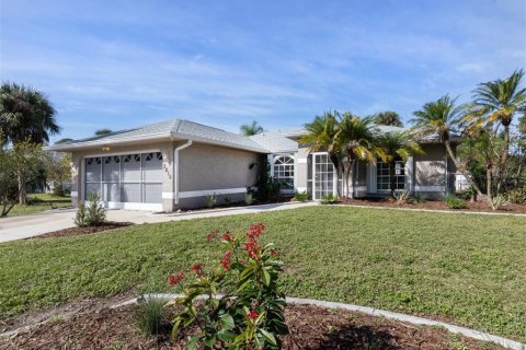 House in North Port, Florida 3 bedrooms, 112.23 sq.m. № 966775 - photo 4