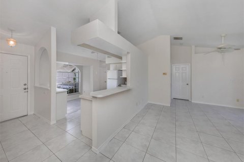 Villa ou maison à vendre à North Port, Floride: 3 chambres, 112.23 m2 № 966775 - photo 6