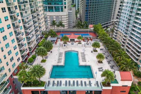 Condominio en venta en Miami, Florida, 2 dormitorios, 111.48 m2 № 1404521 - foto 15