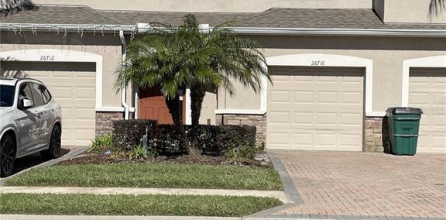 Townhouse in Wesley Chapel, Florida 3 bedrooms, 156.91 sq.m. № 969477