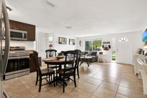 Villa ou maison à vendre à Port Richey, Floride: 2 chambres, 86.68 m2 № 1317060 - photo 13