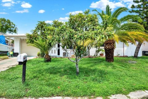 Casa en venta en Port Richey, Florida, 2 dormitorios, 86.68 m2 № 1317060 - foto 24