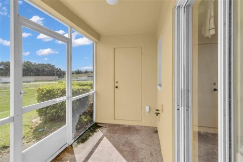 Touwnhouse à vendre à Lakeland, Floride: 2 chambres, 138.98 m2 № 1390698 - photo 12