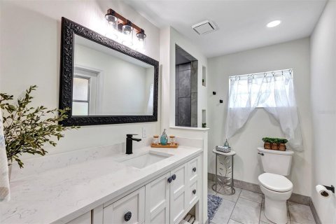 Casa en venta en Orlando, Florida, 4 dormitorios, 194.07 m2 № 1390751 - foto 18