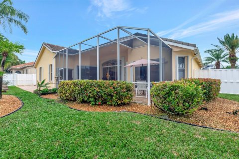 Villa ou maison à vendre à Delray Beach, Floride: 3 chambres, 204.66 m2 № 959202 - photo 4