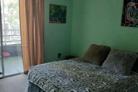 Купить кондоминиум в Порт-Сент-Луси, Флорида 1 спальня, 63.17м2, № 912496 - фото 18