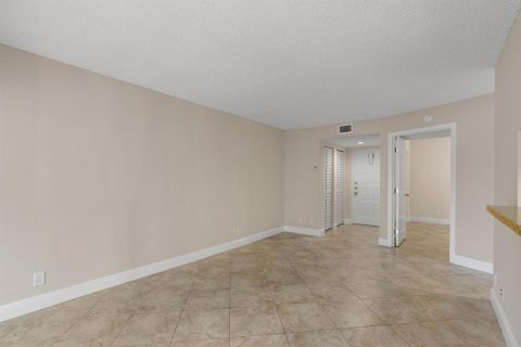 Condominio en venta en Coral Springs, Florida, 2 dormitorios, 78.97 m2 № 1222644 - foto 7